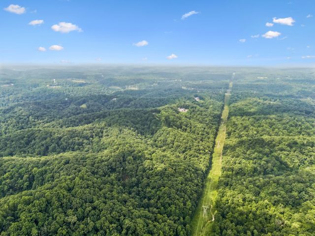 1065 Sioux Trail, Pegram, TN 37143