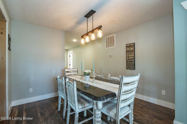 2974 Bacon Creek Rd, Elizabethtown, KY 42701