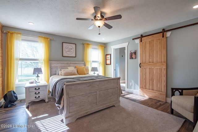 2974 Bacon Creek Rd, Elizabethtown, KY 42701