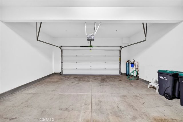 136 Hedge Bloom, Irvine, CA 92618