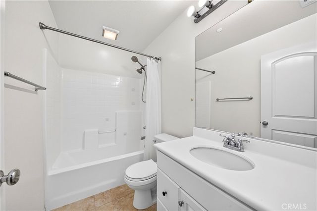 136 Hedge Bloom, Irvine, CA 92618