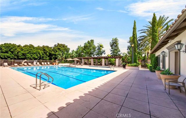 136 Hedge Bloom, Irvine, CA 92618