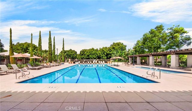 136 Hedge Bloom, Irvine, CA 92618