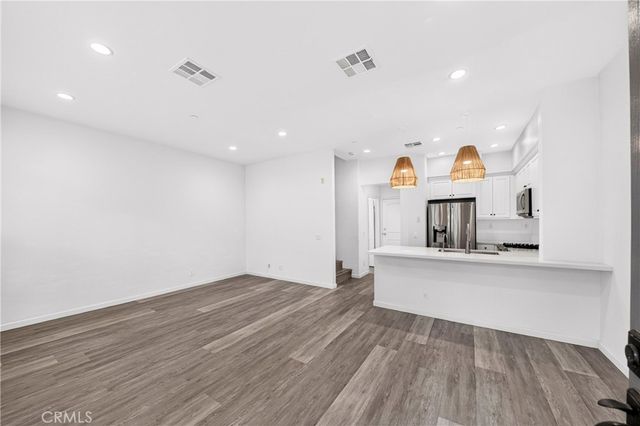 136 Hedge Bloom, Irvine, CA 92618