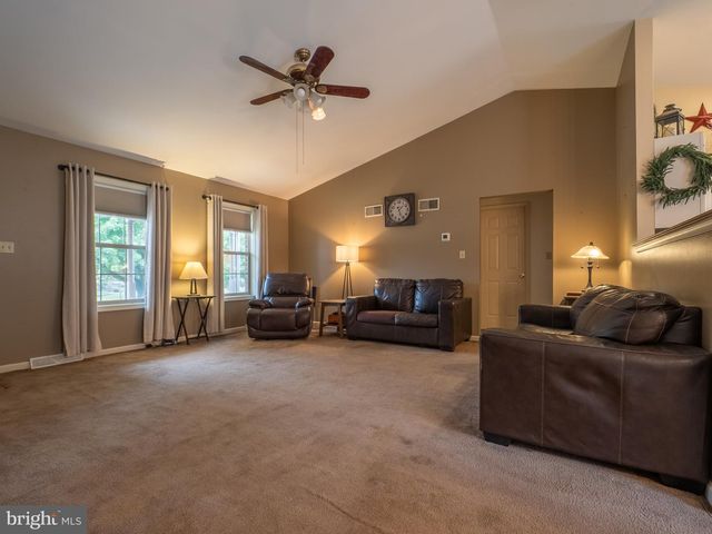 255 ELSIE LN, Denver, PA 17517