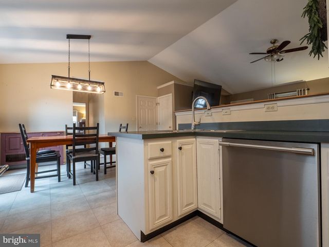 255 ELSIE LN, Denver, PA 17517