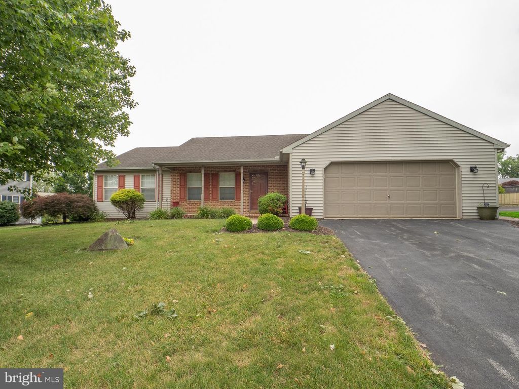 255 ELSIE LN, Denver, PA 17517