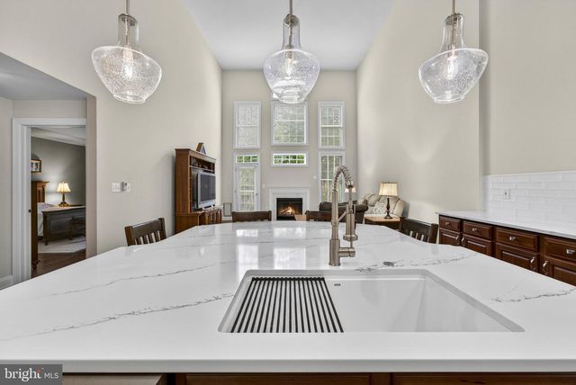 23012 WEYBRIDGE SQ, Brambleton, VA 20148