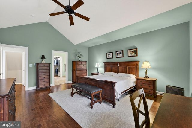 23012 WEYBRIDGE SQ, Brambleton, VA 20148