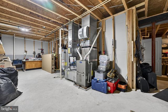23012 WEYBRIDGE SQ, Brambleton, VA 20148