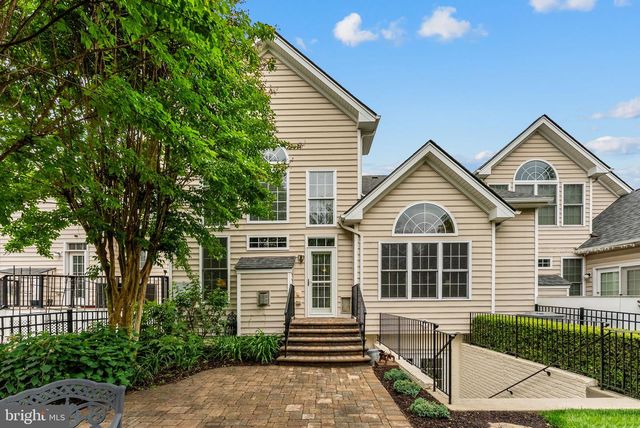 23012 WEYBRIDGE SQ, Brambleton, VA 20148