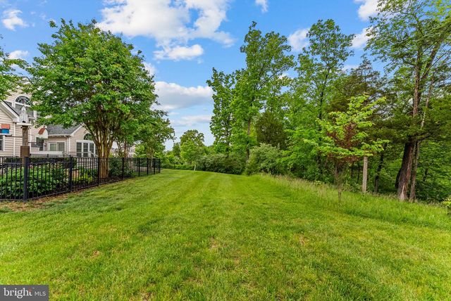 23012 WEYBRIDGE SQ, Brambleton, VA 20148
