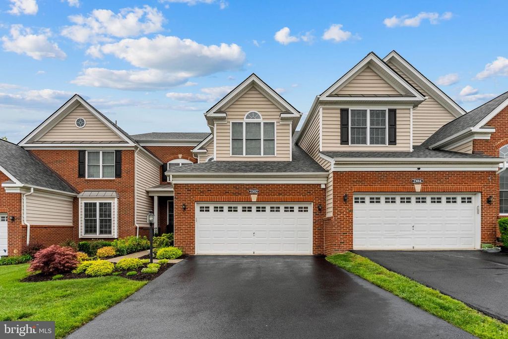 23012 WEYBRIDGE SQ, Brambleton, VA 20148