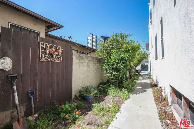 223 N Cordova Street 1, Burbank, CA 91505