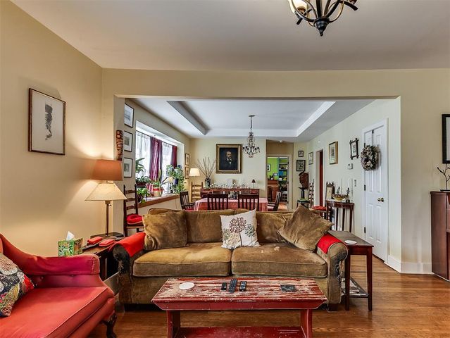 318 College Avenue, Norman, OK 73069