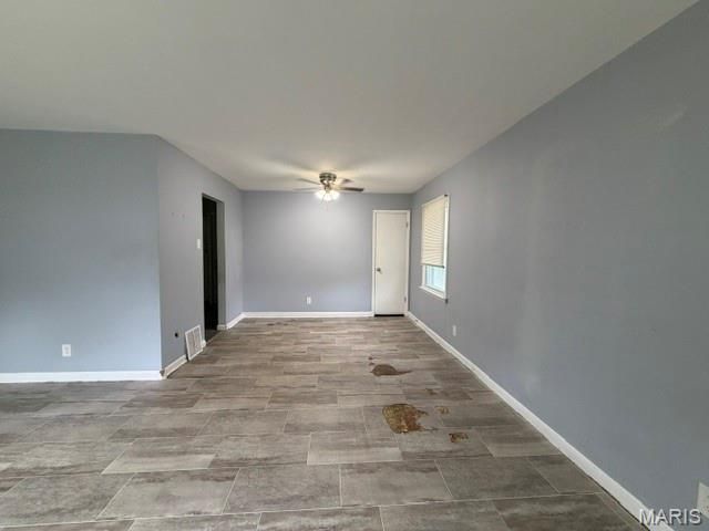 10711 Saint Henry Lane, St Ann, MO 63074