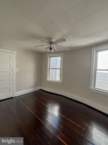 1222 GENESEE ST, Trenton, NJ 08610