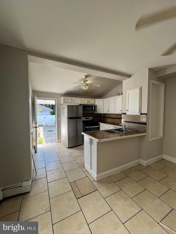 1222 GENESEE ST, Trenton, NJ 08610
