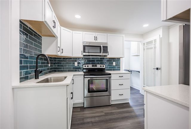 33 Mount Vernon Avenue, Rochester, NY 14620