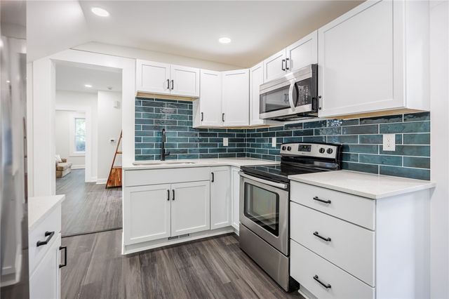 33 Mount Vernon Avenue, Rochester, NY 14620