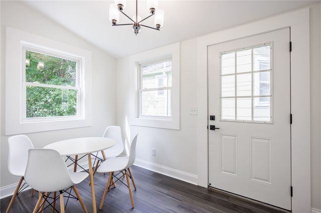 33 Mount Vernon Avenue, Rochester, NY 14620