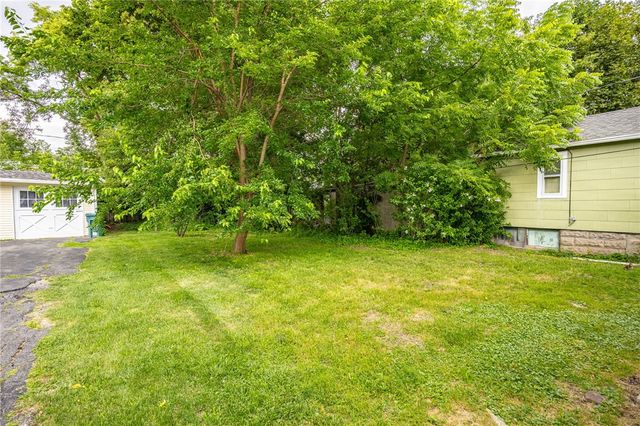 33 Mount Vernon Avenue, Rochester, NY 14620
