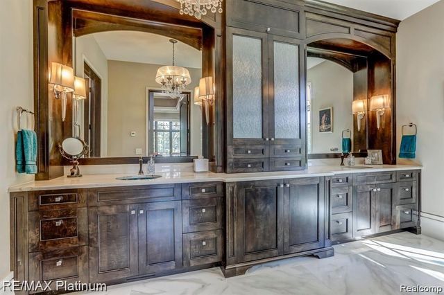 1286 Gray Fox Court, Howell, MI 48843