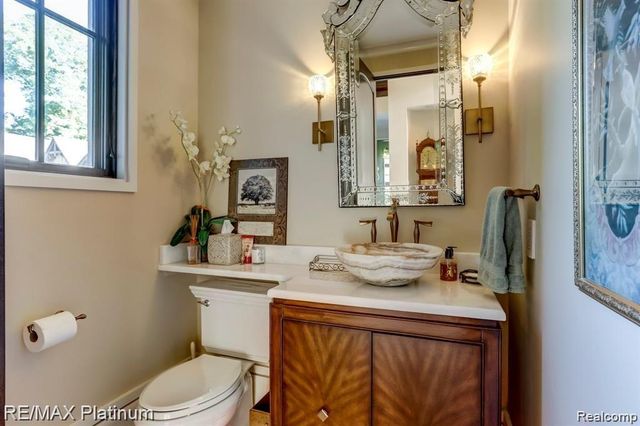 1286 Gray Fox Court, Howell, MI 48843