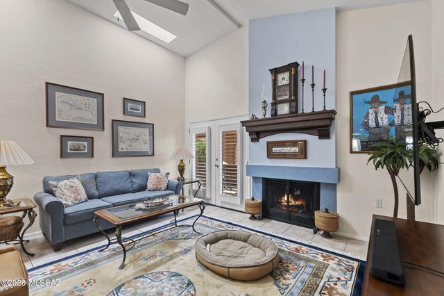 940 W Rio Magdalena, Green Valley, AZ 85614