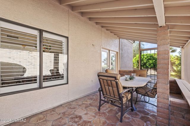 940 W Rio Magdalena, Green Valley, AZ 85614