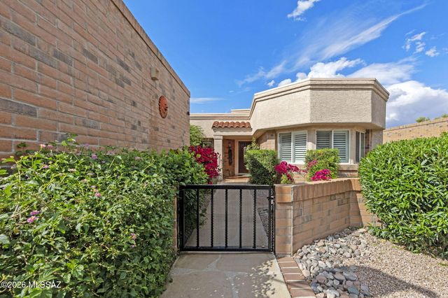 940 W Rio Magdalena, Green Valley, AZ 85614