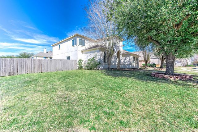 15114 Beech Fork, Sugar Land, TX 77498