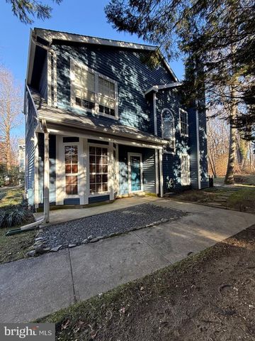 937 BREAKWATER DR, Annapolis, MD 21403