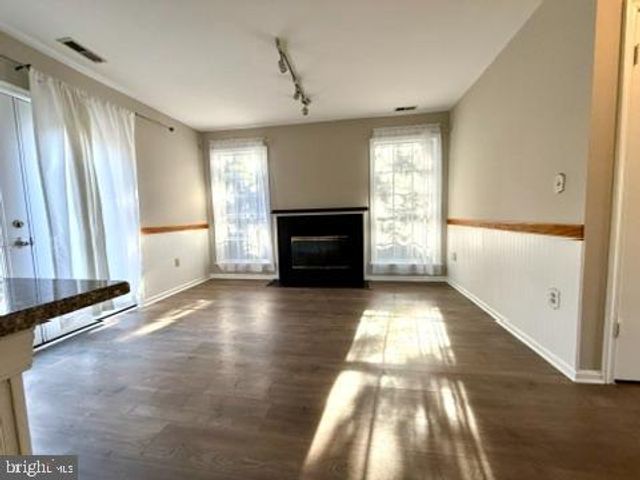 937 BREAKWATER DR, Annapolis, MD 21403