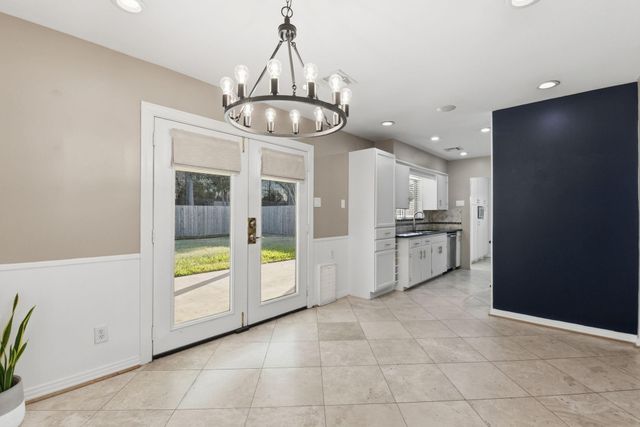 2403 Ansbury Drive, Houston, TX 77018