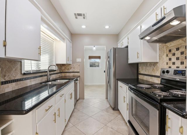 2403 Ansbury Drive, Houston, TX 77018