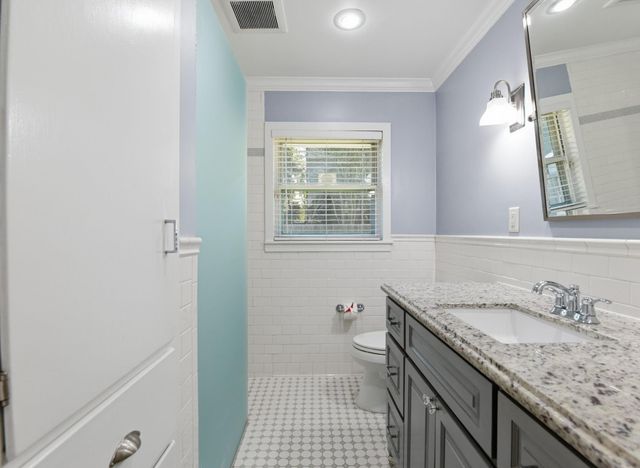 2403 Ansbury Drive, Houston, TX 77018