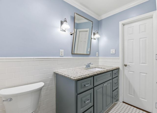 2403 Ansbury Drive, Houston, TX 77018