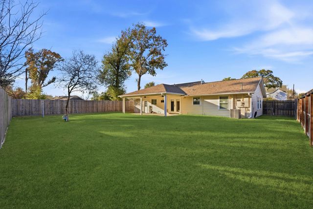 2403 Ansbury Drive, Houston, TX 77018