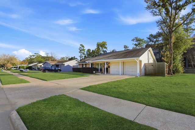 2403 Ansbury Drive, Houston, TX 77018