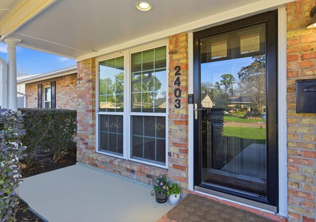 2403 Ansbury Drive, Houston, TX 77018