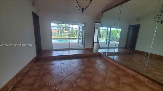 1060 NW 110th Lane 1060, Coral Springs, FL 33071