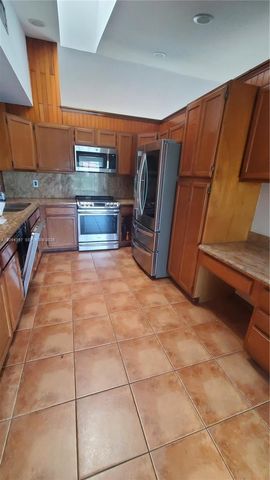 1060 NW 110th Lane 1060, Coral Springs, FL 33071