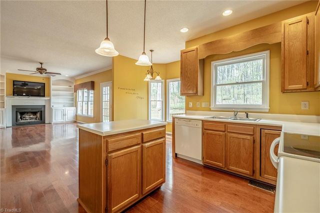 4817 Adams Ridge Drive, Greensboro, NC 27407