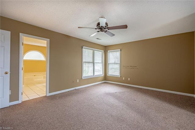 4817 Adams Ridge Drive, Greensboro, NC 27407