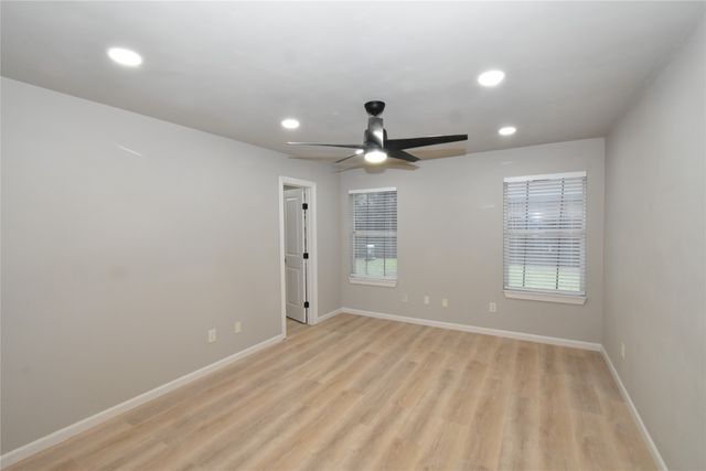 311 Stell Avenue, Mansfield, TX 76063