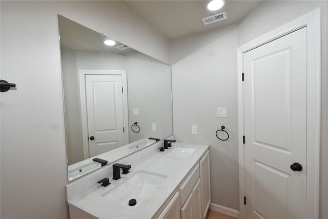 311 Stell Avenue, Mansfield, TX 76063