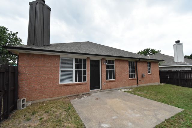 311 Stell Avenue, Mansfield, TX 76063