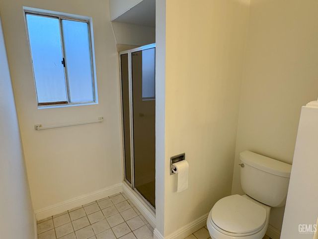 1316 Emery Avenue, Bakersfield, CA 93304