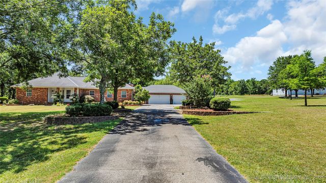 7023 Myall Road, Lone Grove, OK 73443